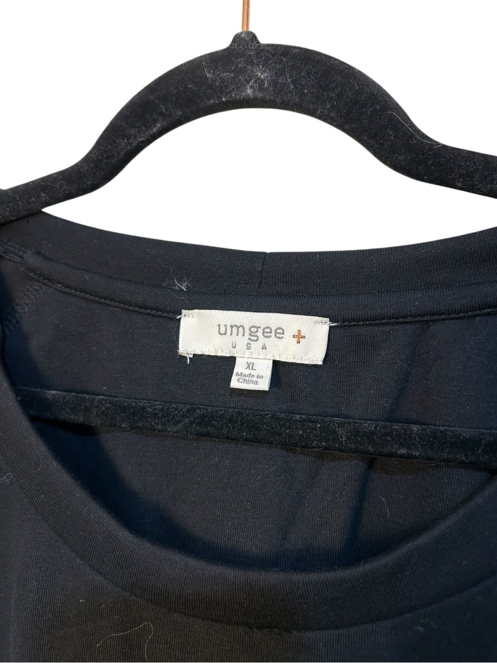 Umgee Black Long-Sleeve Top with Sequin-Trim Shoulders Size XL - Picture 3 of 8